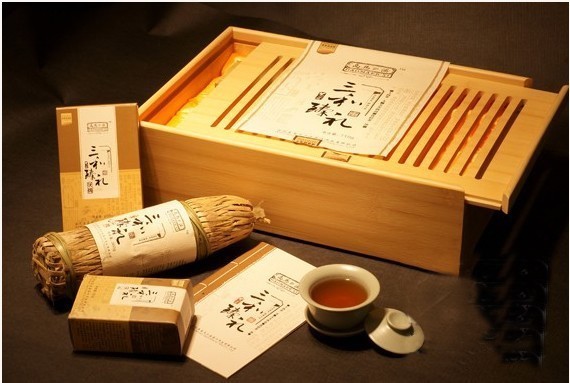 供应 三和臻礼礼盒 安化黑茶-北京丰冠商贸有限公司